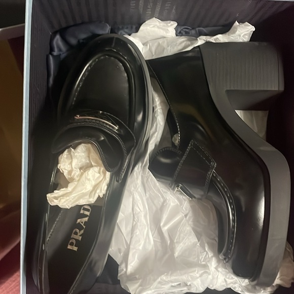 Prada Calzature Donna - Picture 2 of 3